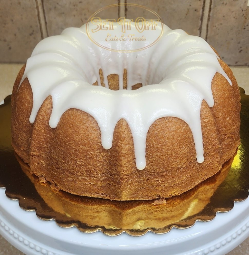 Gluten Free Vanilla Bundt Cake